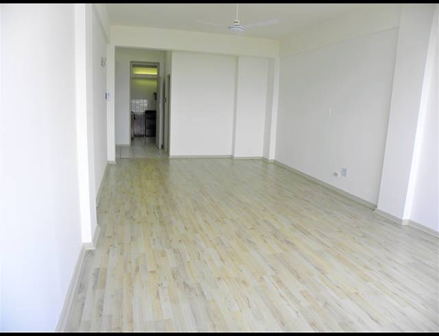 2 BEDROOM APARTMENT FOR SALE IN MARGATE BEACH